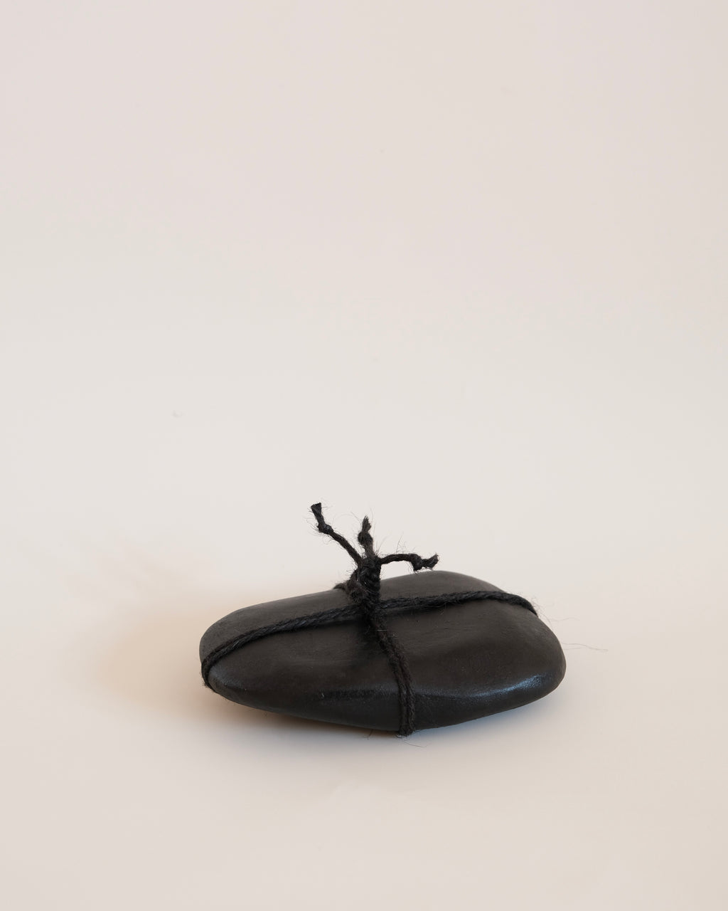 Tatsunori Sato | Stone with Fiber String