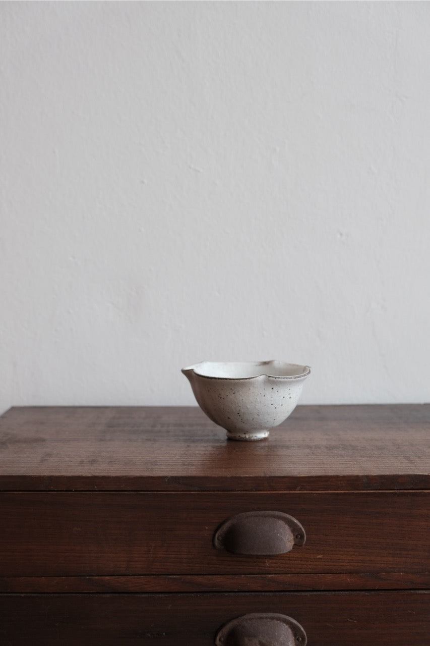 Takashi Sogo | Kohiki Five Petaled Dessert Bowl