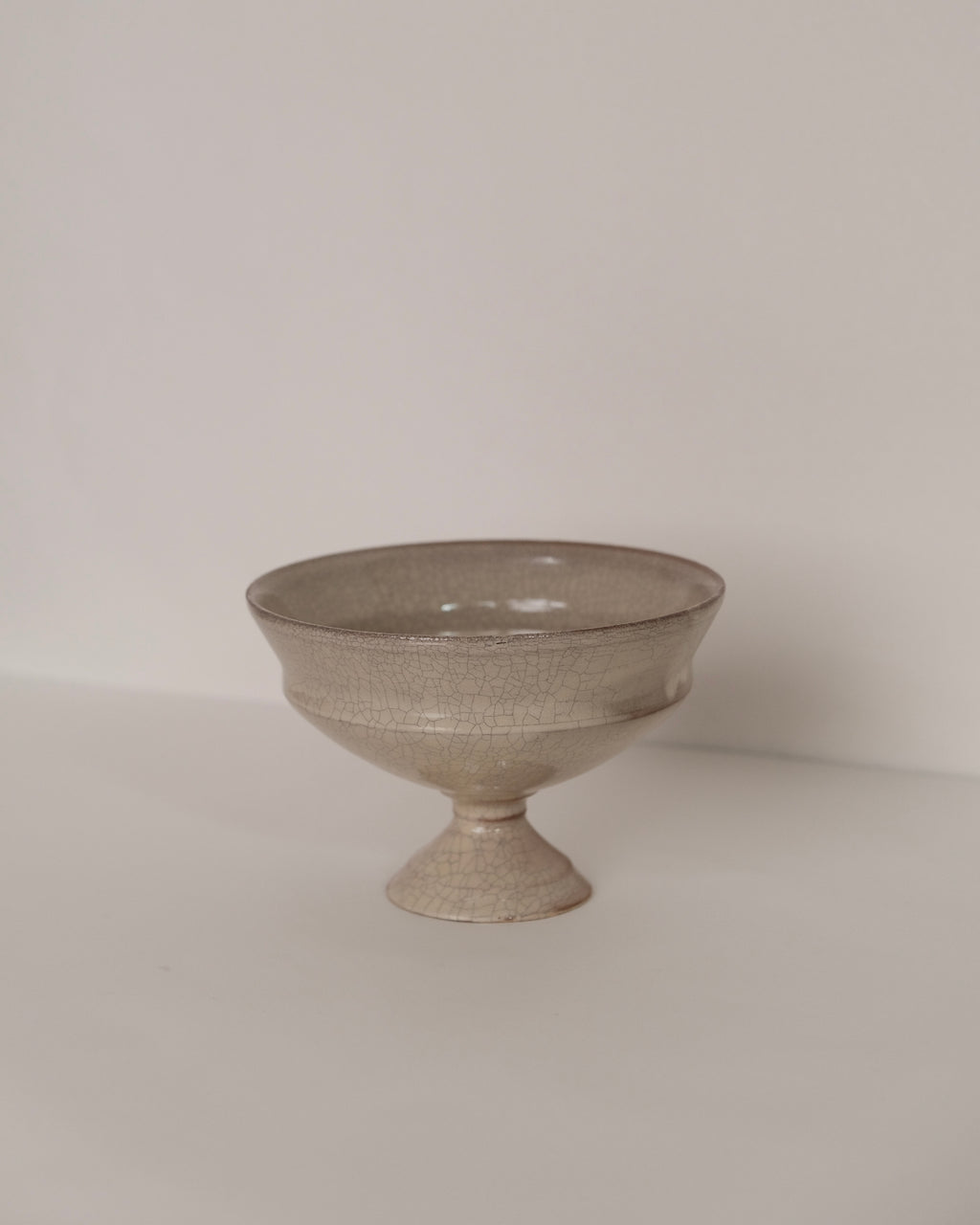Fuminari Araga | Crackled Kohiki Footed Plate