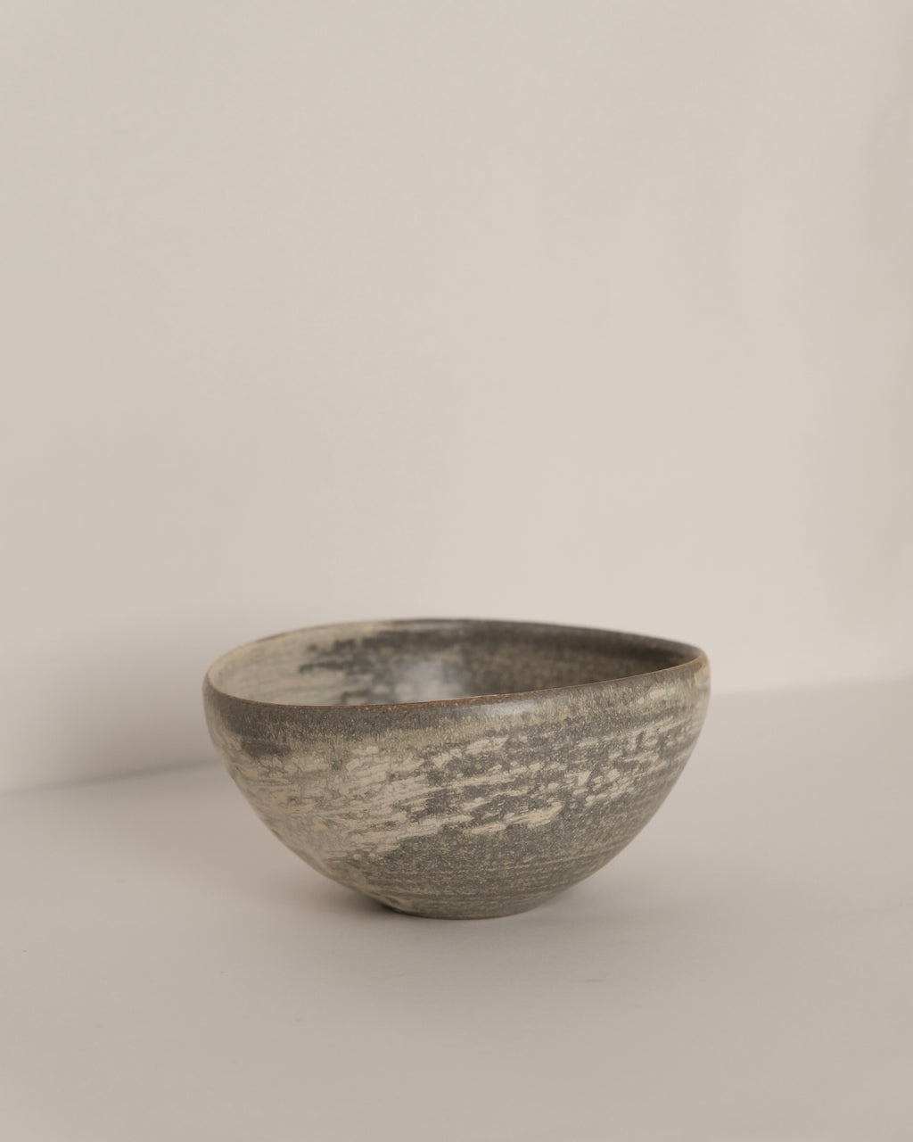 Fuminari Araga | Hakeme Brush-stroke Egg Bowl