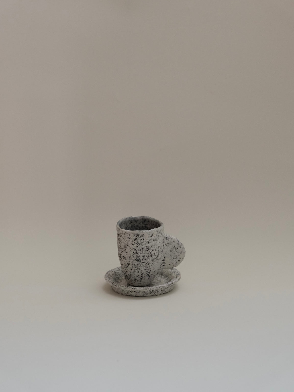Zhou Yuxuan | Small Cup and Saucer