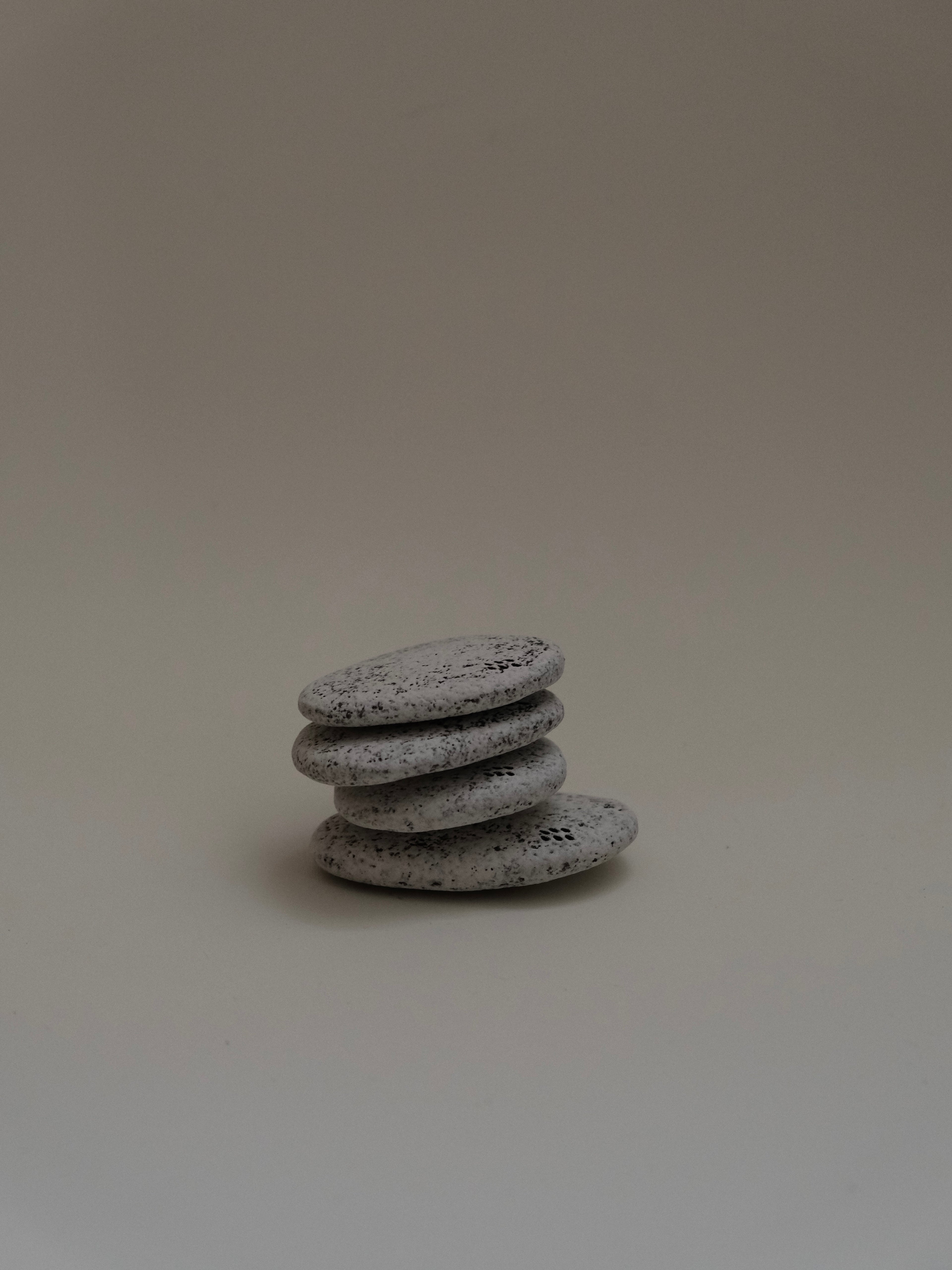 Zhou Yuxuan | Pebble