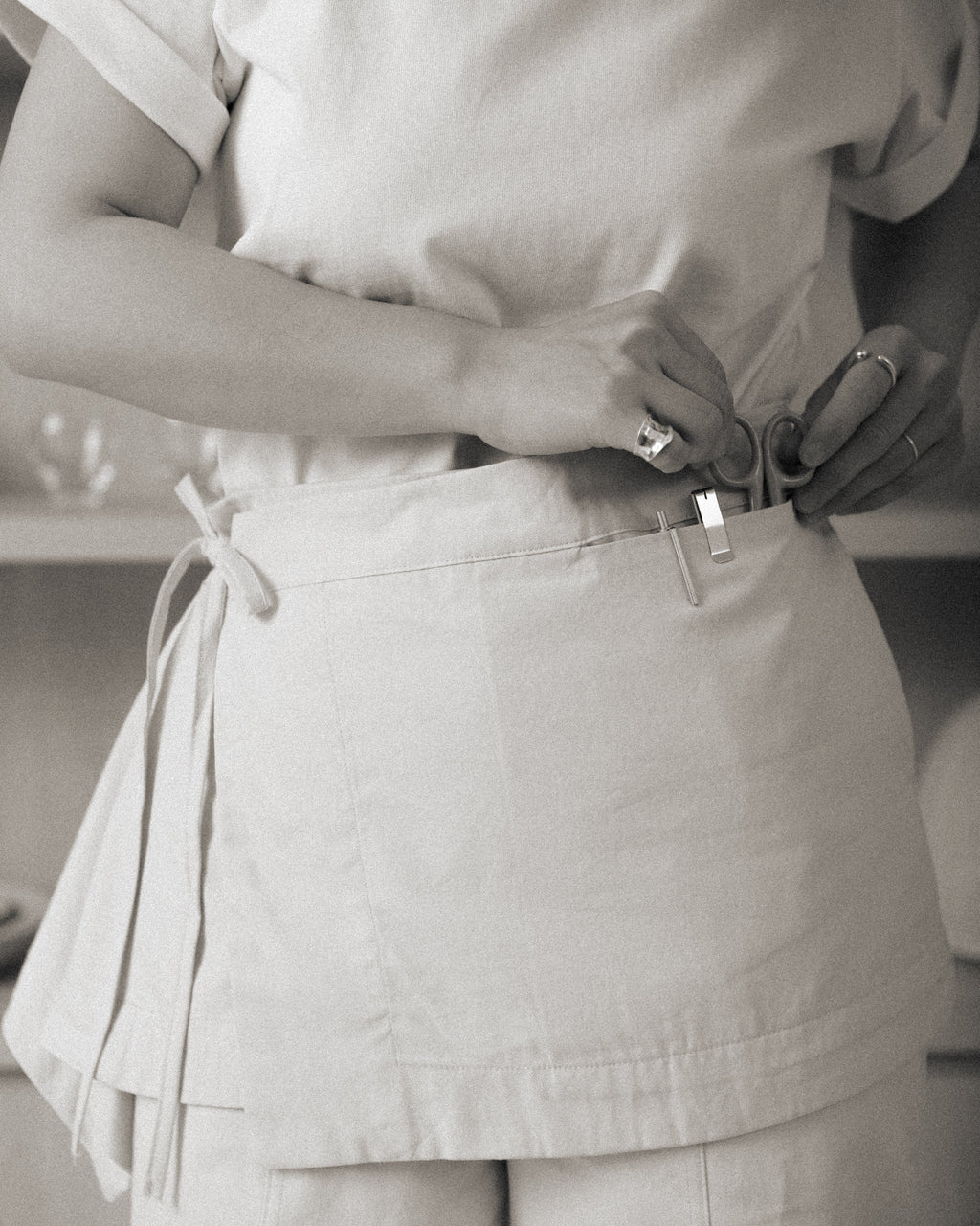 PEBL x late morning | Apron Wrap