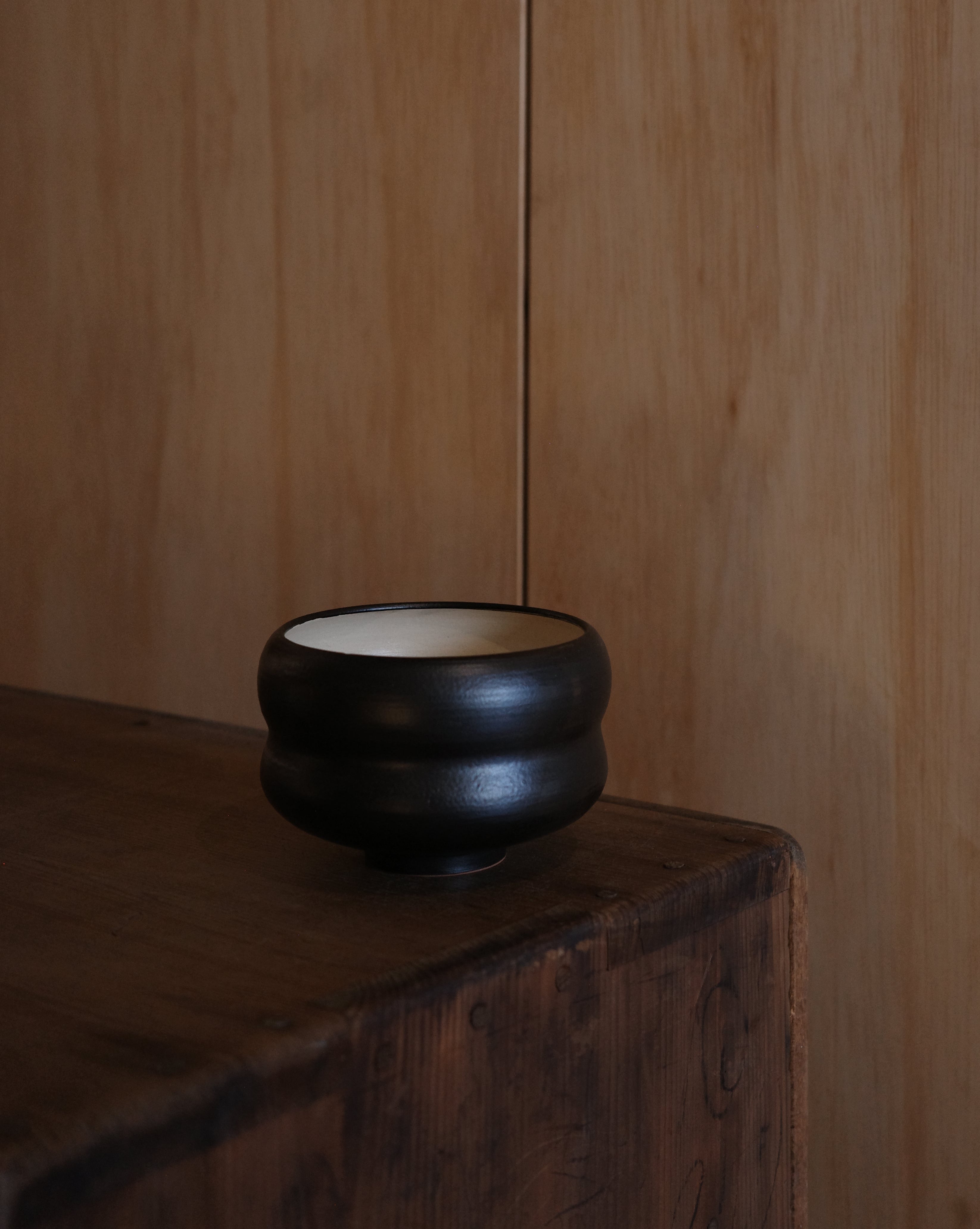 Solinii | Black Bowl