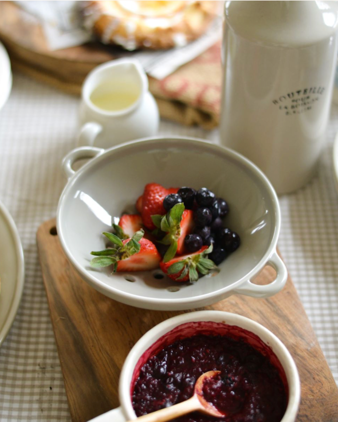 Marumitsu Poterie | Berry Bowl