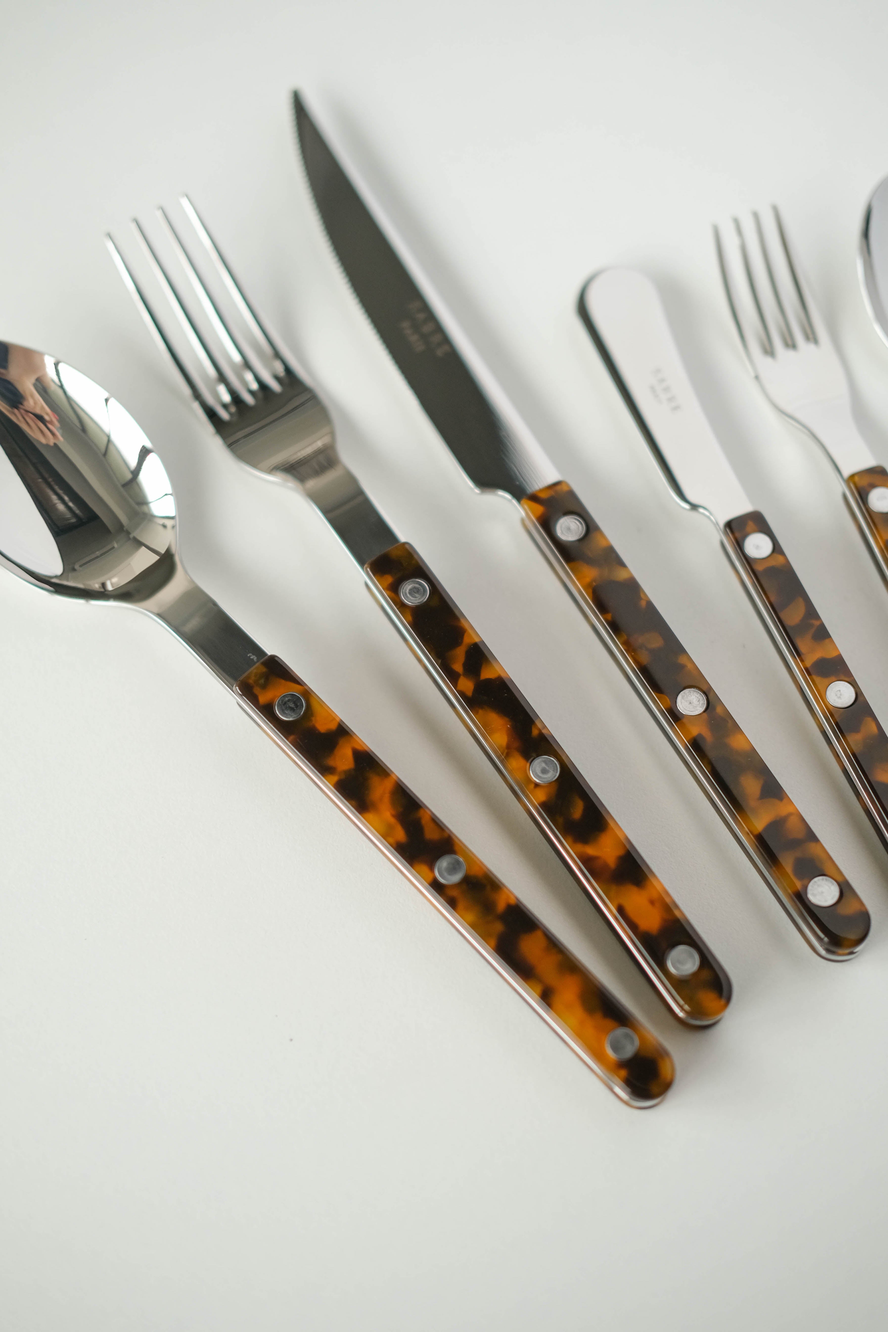 Sabre Paris | Bistrot Tortoise