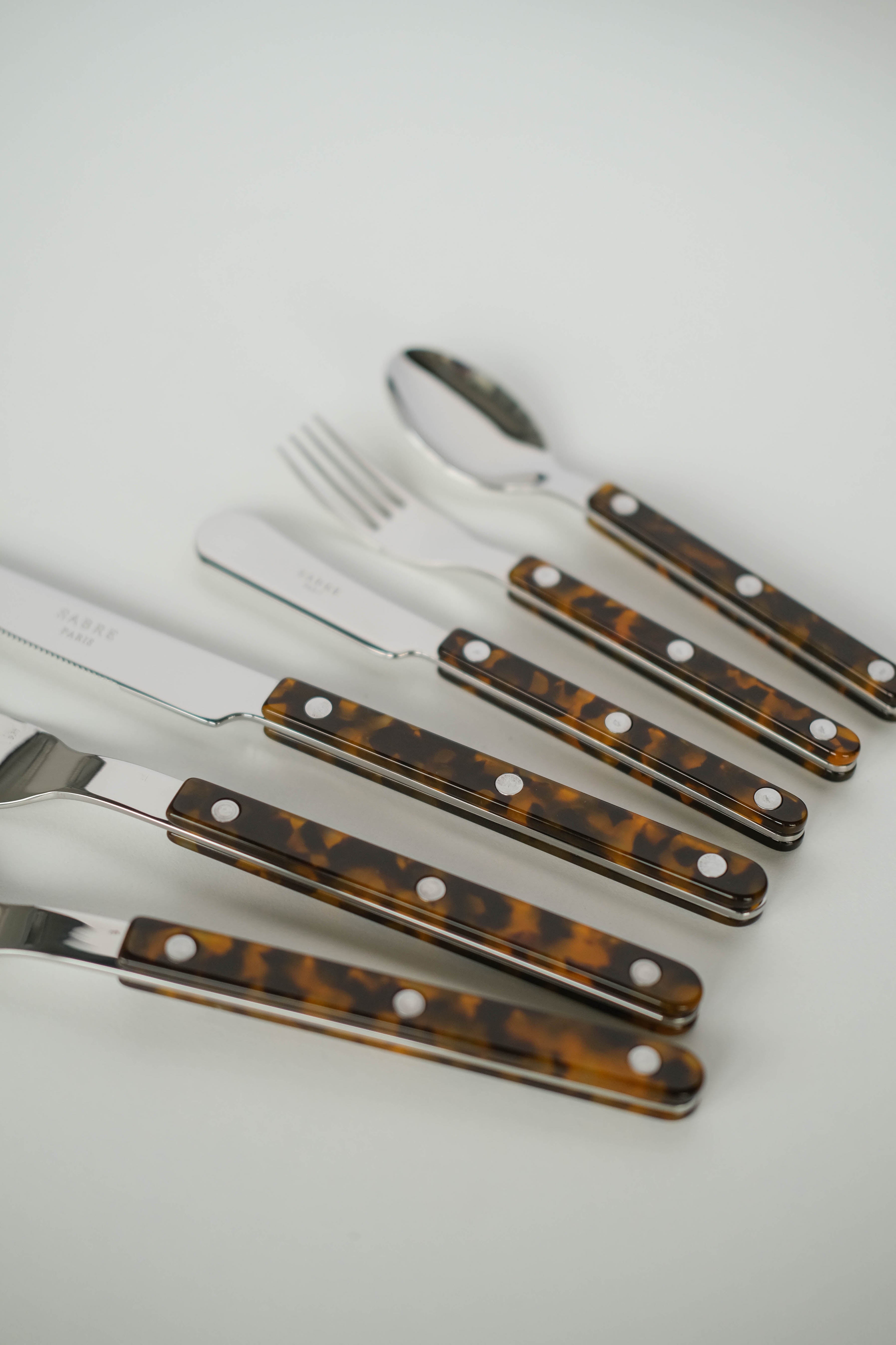 Sabre Paris | Bistrot Tortoise