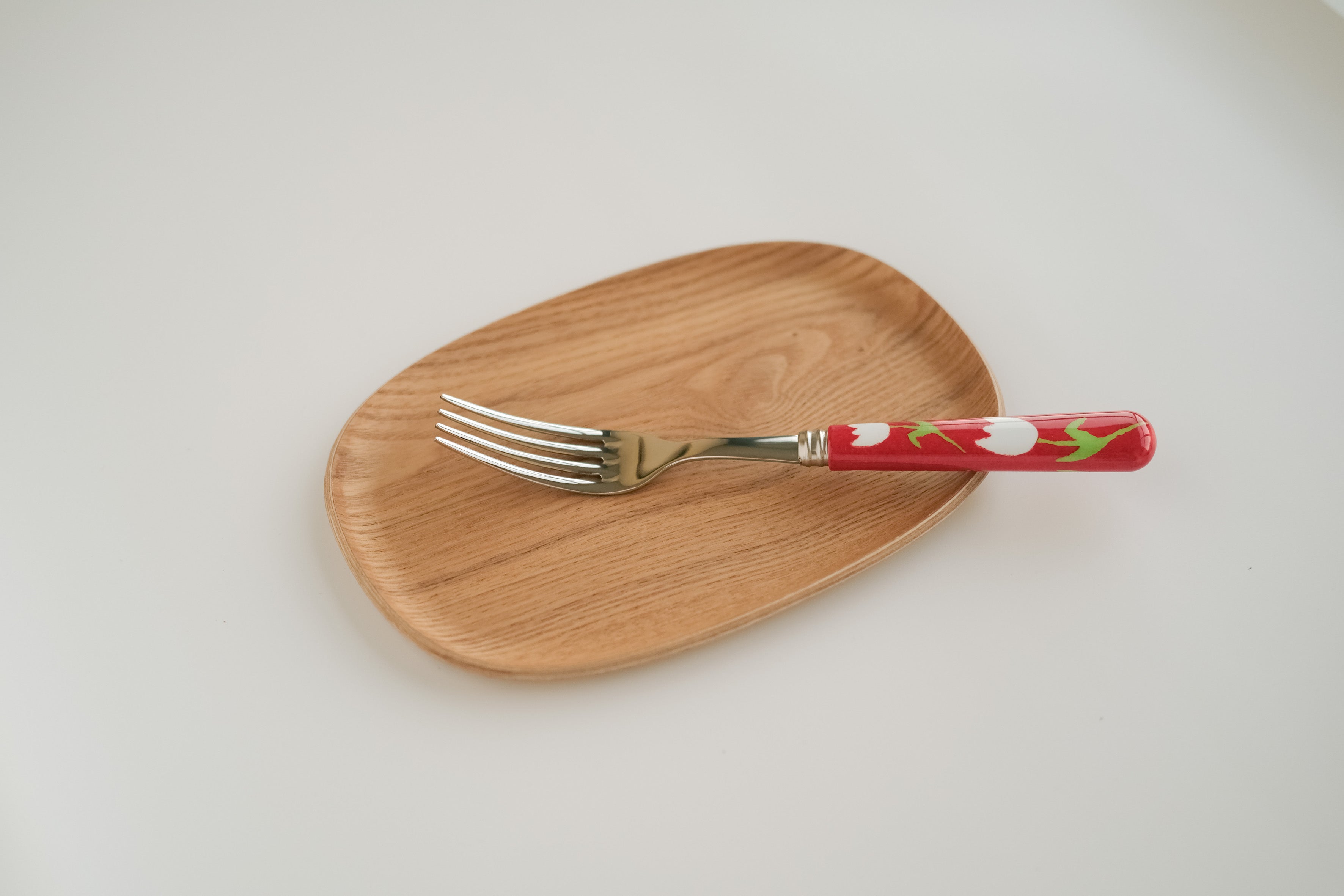 Sabre Paris | Tulip Red