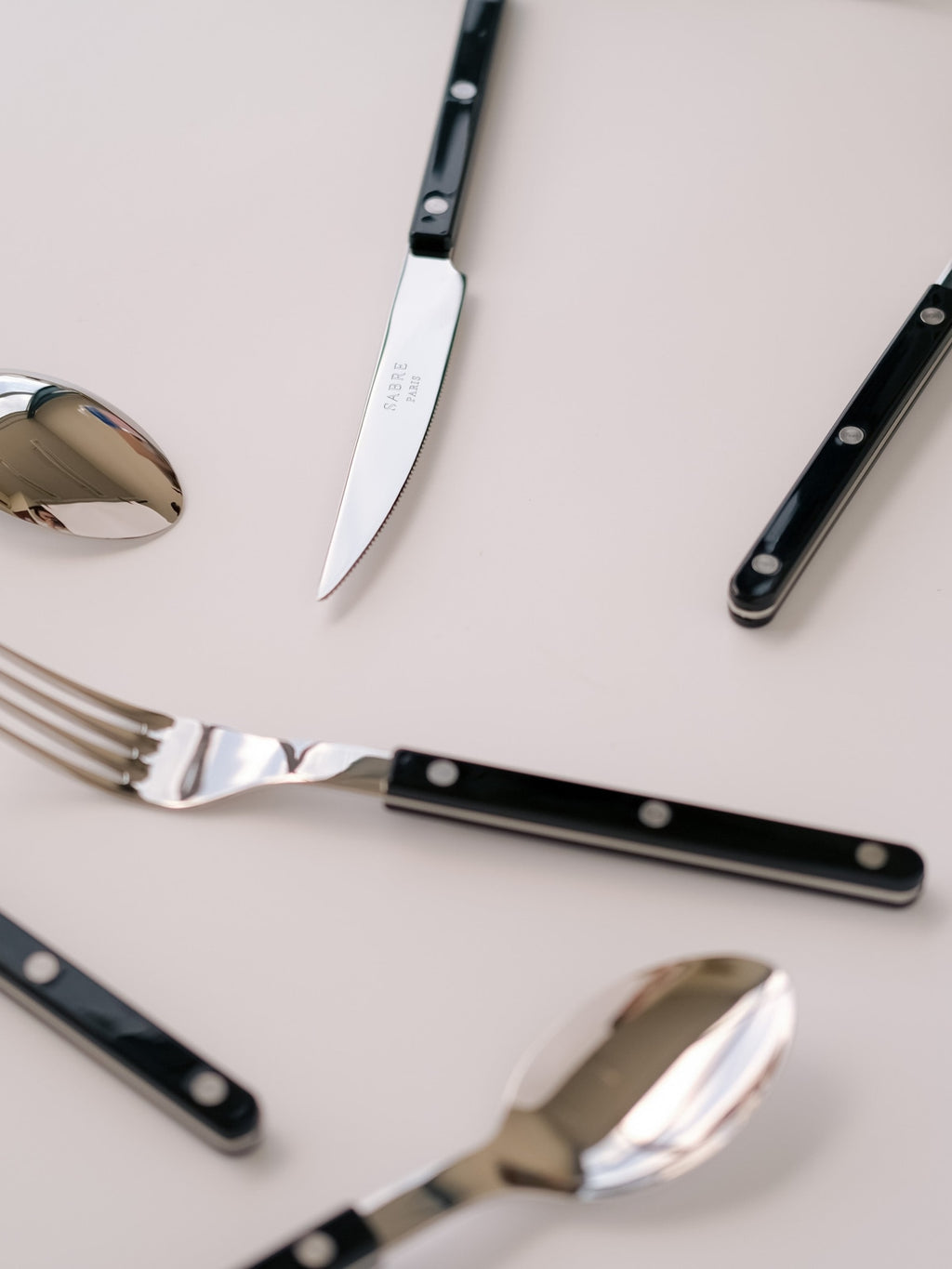 Sabre Paris | Bistrot Black